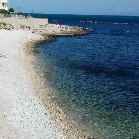 Mediterranea With Private Parking Couette-café Trani