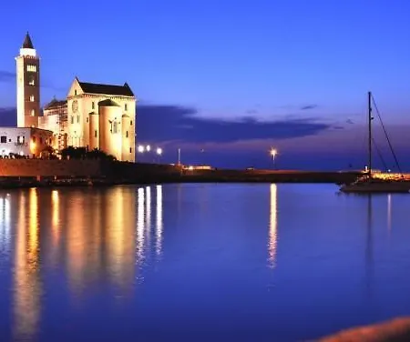 فندق مبيت وإفطار Mediterranea With Private Parking